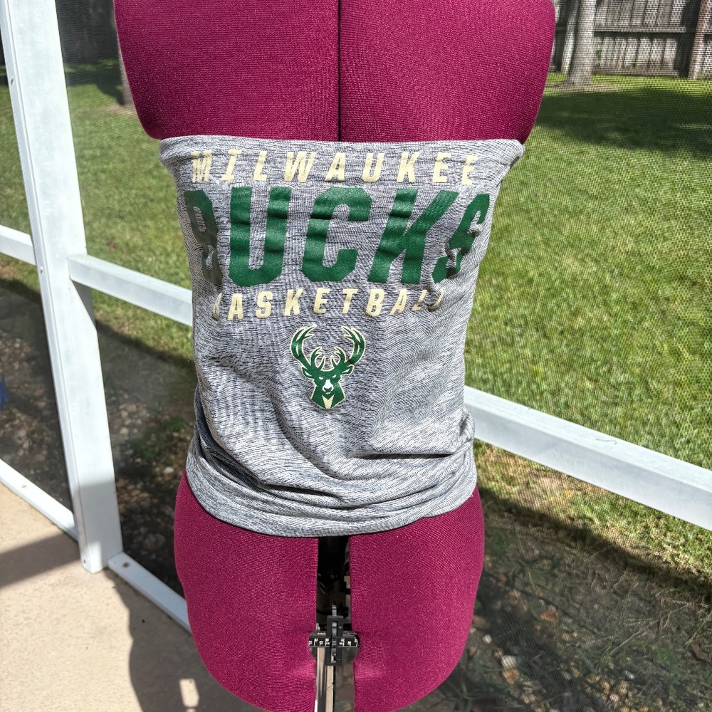 Milwaukee Bucks Basketball Strapless Tube Top Shirt size S